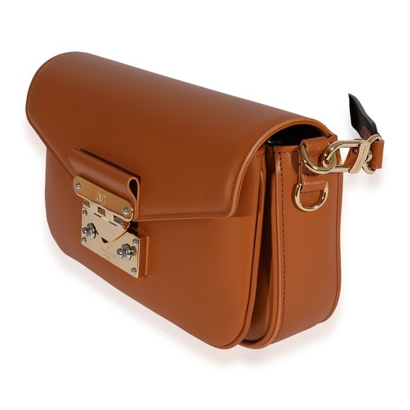 Louis Vuitton Hazelnut Calfskin Swing Bag - Picture 2 of 8